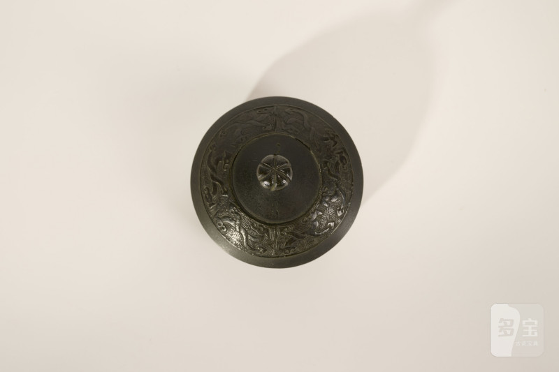 Lot948 清 铜蝉叶纹提梁卣 - 图8